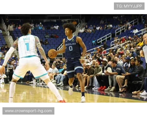 教练下课风波加剧球队内讧三巨头轰八五分强势痛击灰熊逆转颓势战 教练下课风波加剧球队内讧三巨头轰八五分强势痛击灰熊逆转颓势战