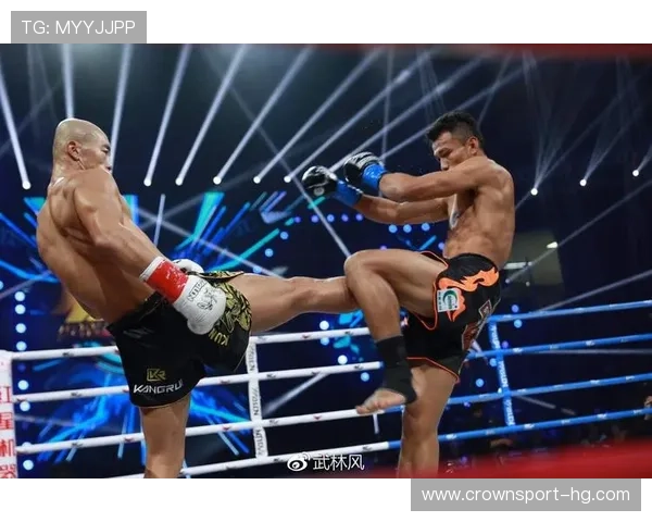 大卫马丁内兹行云流水反击TKO速终西蒙奥利维拉精彩战报瞬间 大卫马丁内兹行云流水反击TKO速终西蒙奥利维拉精彩战报瞬间